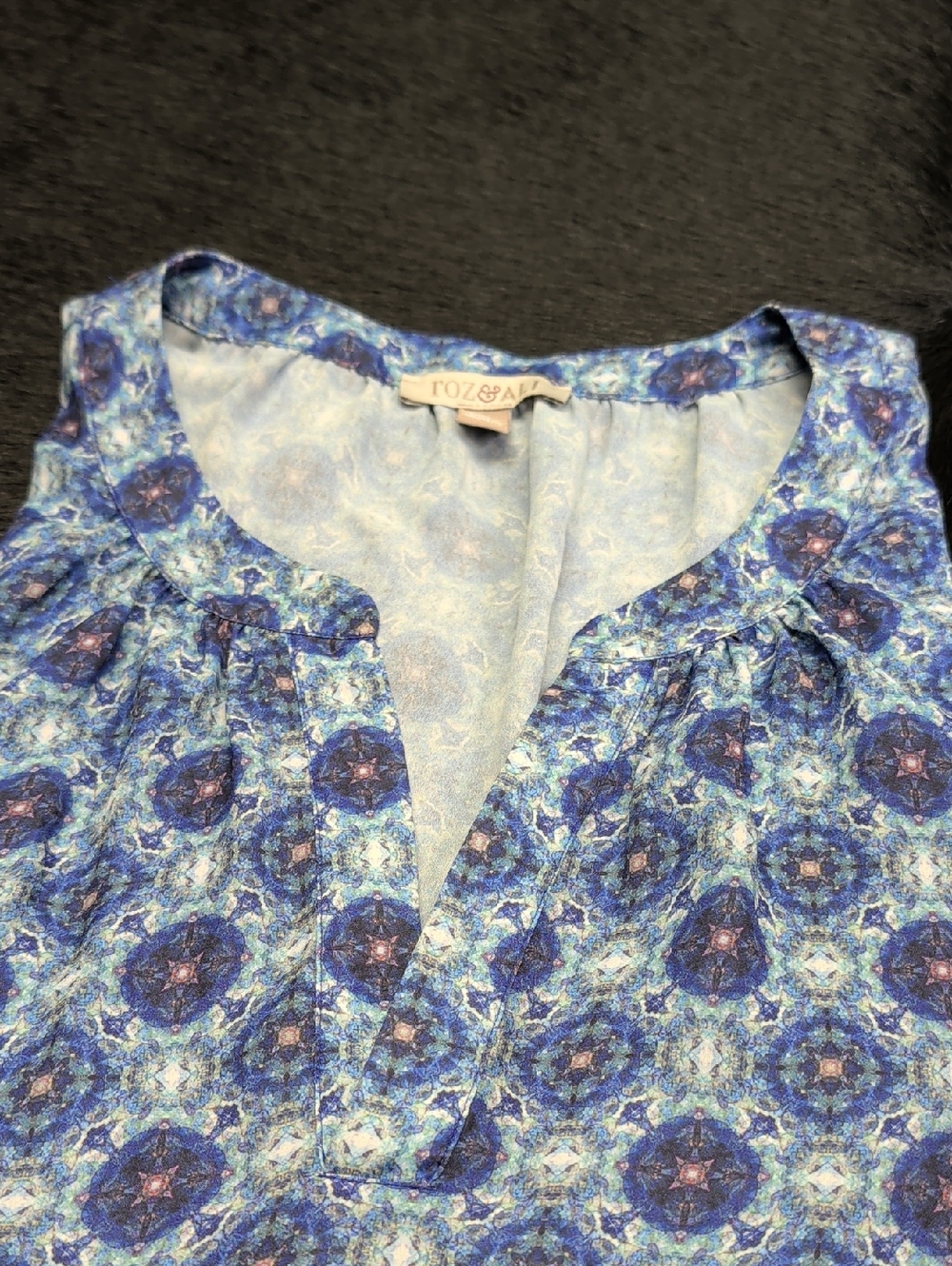 Roz & Ali 2x Ladies V Neck Blouse Shirt - Picture 10 of 10